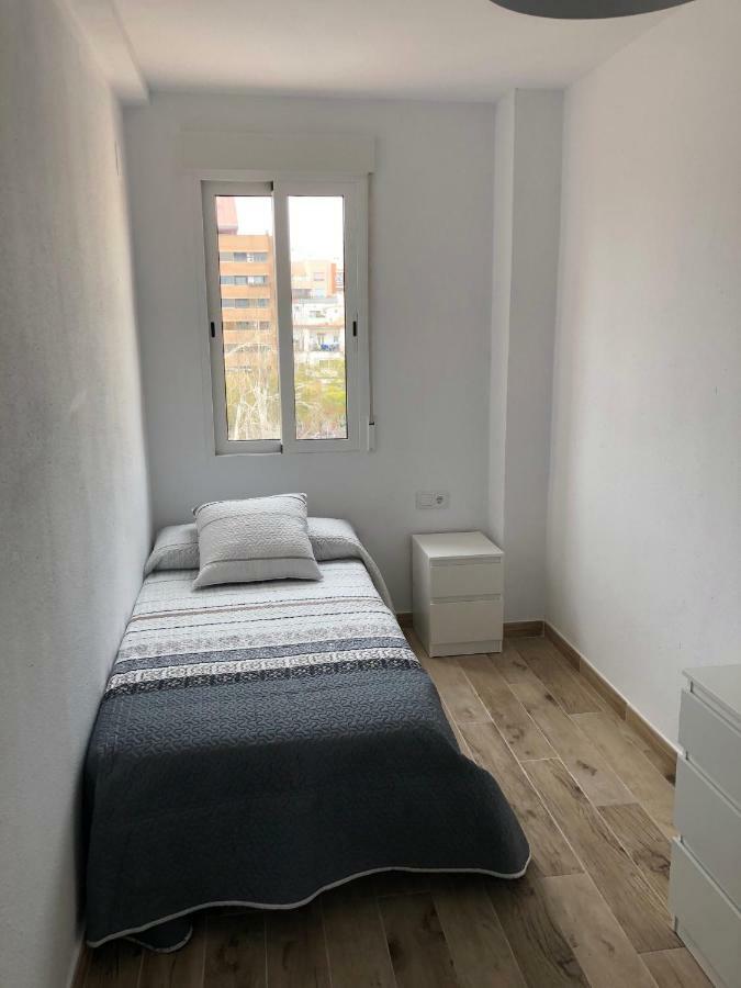 Beach-Arenas Apartment บาเลนเซีย ภายนอก รูปภาพ
